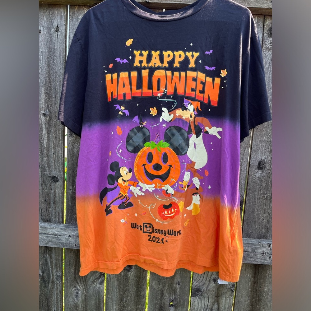 DISNEY WORLD HAPPY HALLOWEEN T SHIRT
